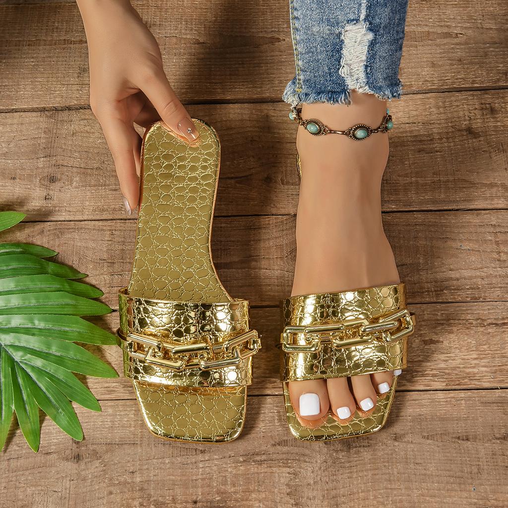 Fashion 2025 Summer Flat Bottom Women's Slippers Trend Fashion Outdoor Beach Golden Chain Design Flip-Flops Square Toe Open Toe Slippers