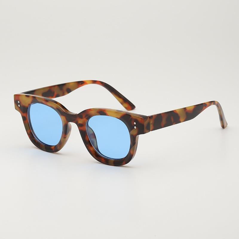 Vintage Oval Sunglasses Women Fashion Female Sun Glasses New Trendy Designer Shades Uv400 Eyewear Outdoor Anti Glare Glasses