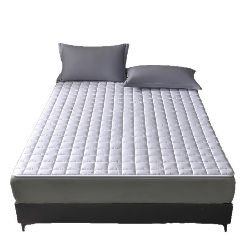 Hotel Bed Protector: Stain-Proof Quilted Mattress Cover