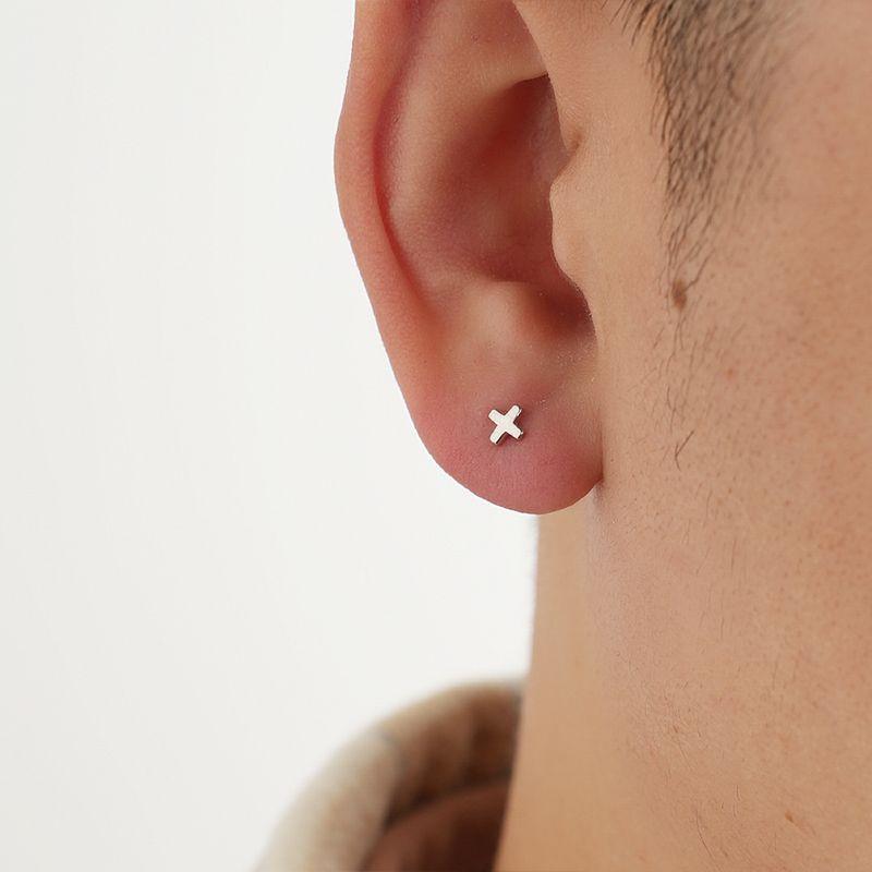 

Yijianstudio S925 Sterling Silver Stud Earrings for Boys Single X Letter Glossy Cross Ins Easiest for Match Accessories Single