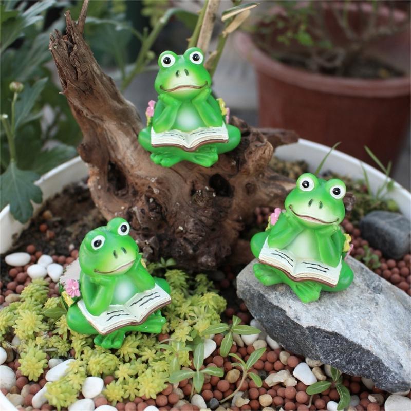 Pack of 3 Small Frogs Statues Ornaments for Indoor and Outdoor Use as Pot Lifters and Decorative Planter Risers Feet