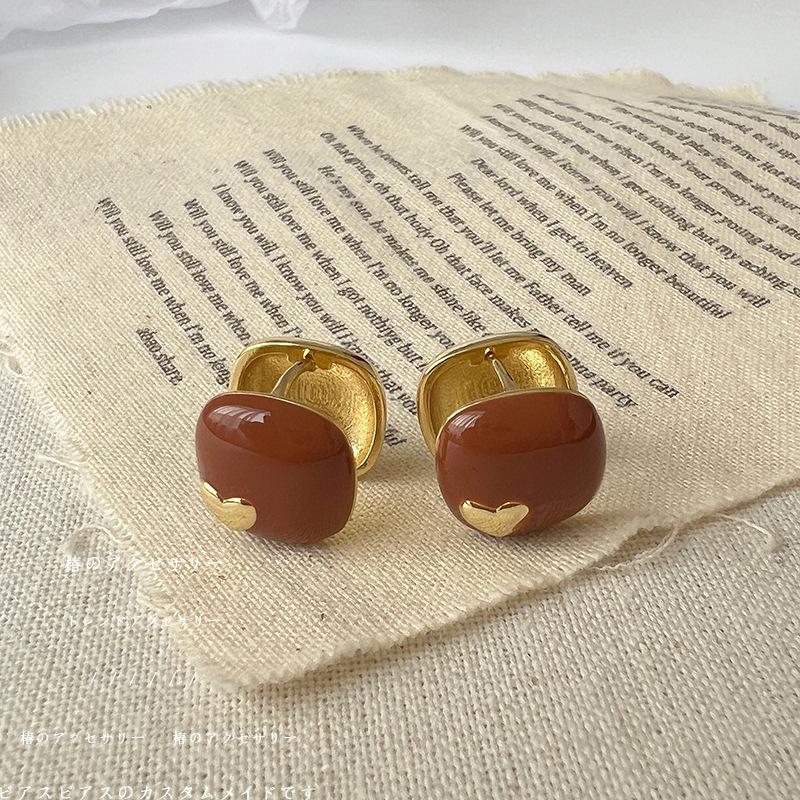 Maillard Autumn and Winter Light Luxury High-end Earrings Circle Women's Round Amber Earrings Retro Ear Clips Without Ear Piercings