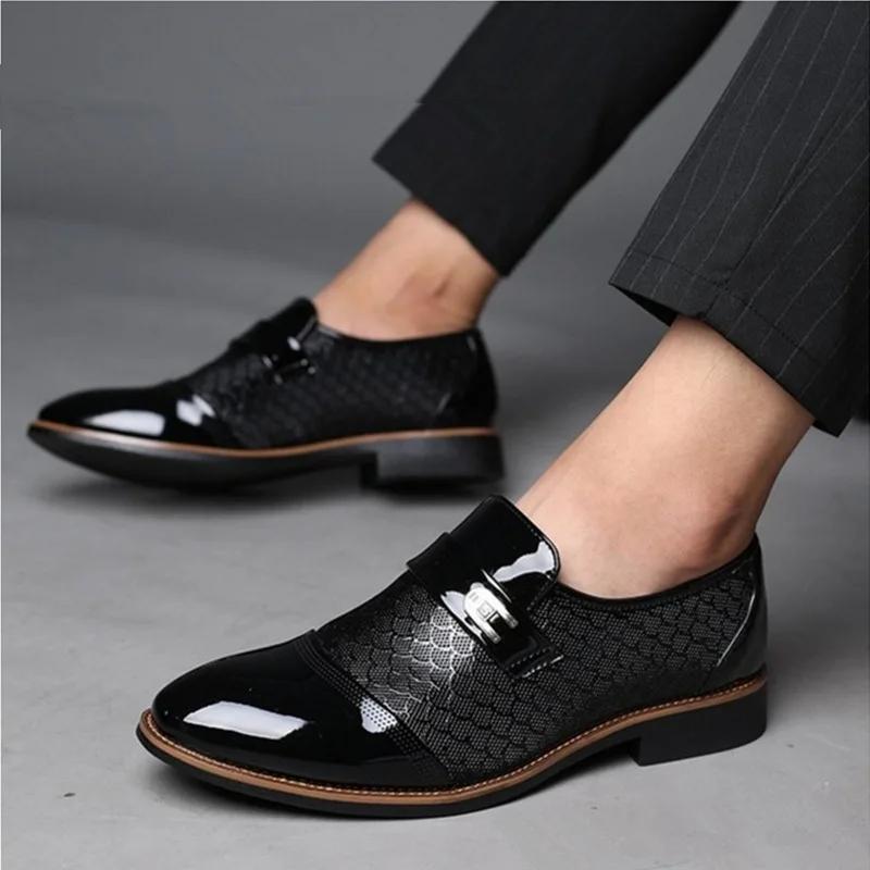 Men's Shoes Luxury Patent Leather Business Shoes Classic Slip-On Loafers Fashion Casual Leather Footwear Men Office Dress Shoes
