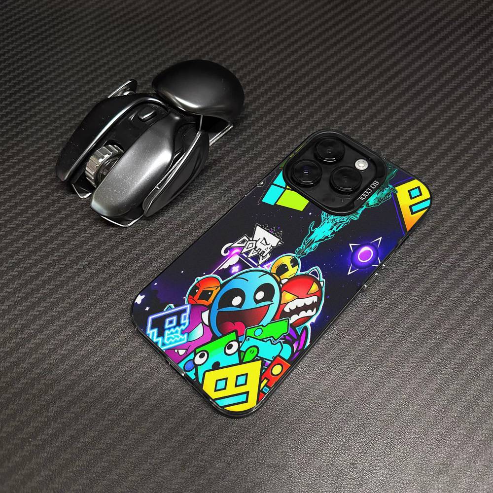 Game Geometry Dash Phone Case For IPhone 17 16 15 14 13 Pro 12 11 Pro Max PLUS Color Back Cover