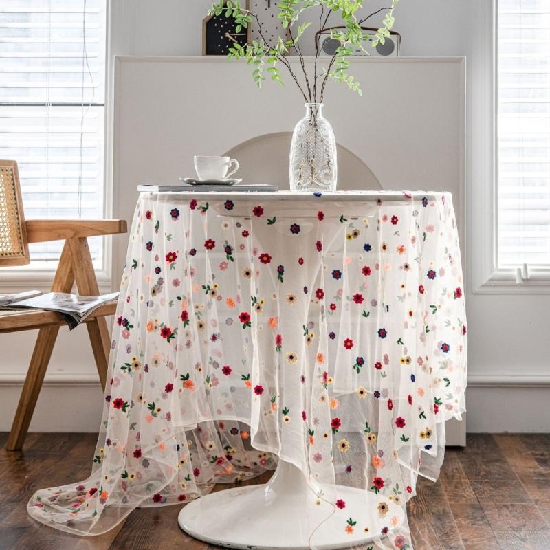 Elegant Lace Embroidery Tablecloth For Dining Table Decoration Polyester Fabric And Easy To Cleaning
