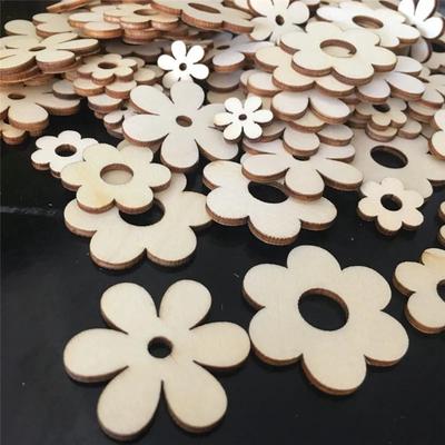 Decorações – Decorações de madeira
