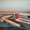 Серебряное кольцо с натуральным рубином, вес изделия 3,64 гр (2187950)