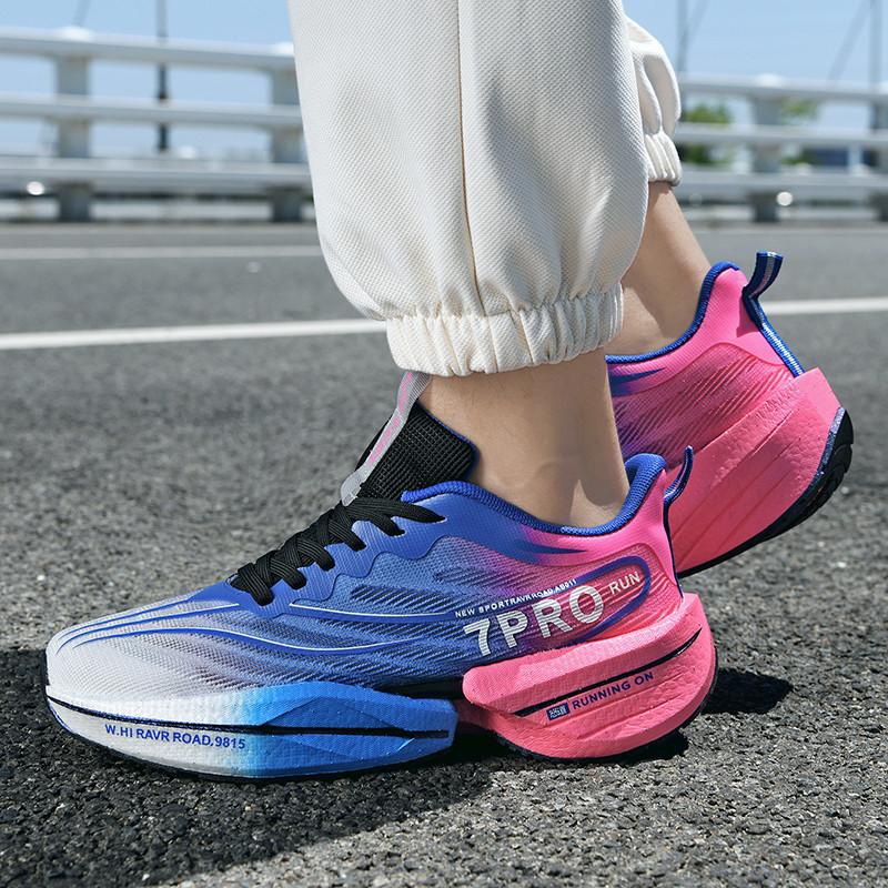 Chitu 7pro Running Shoes Autumn and Winter Lightweight Soft-soled Shock-absorbing Carbon Board Youth 2025 Sports and Leisure Running Shoes