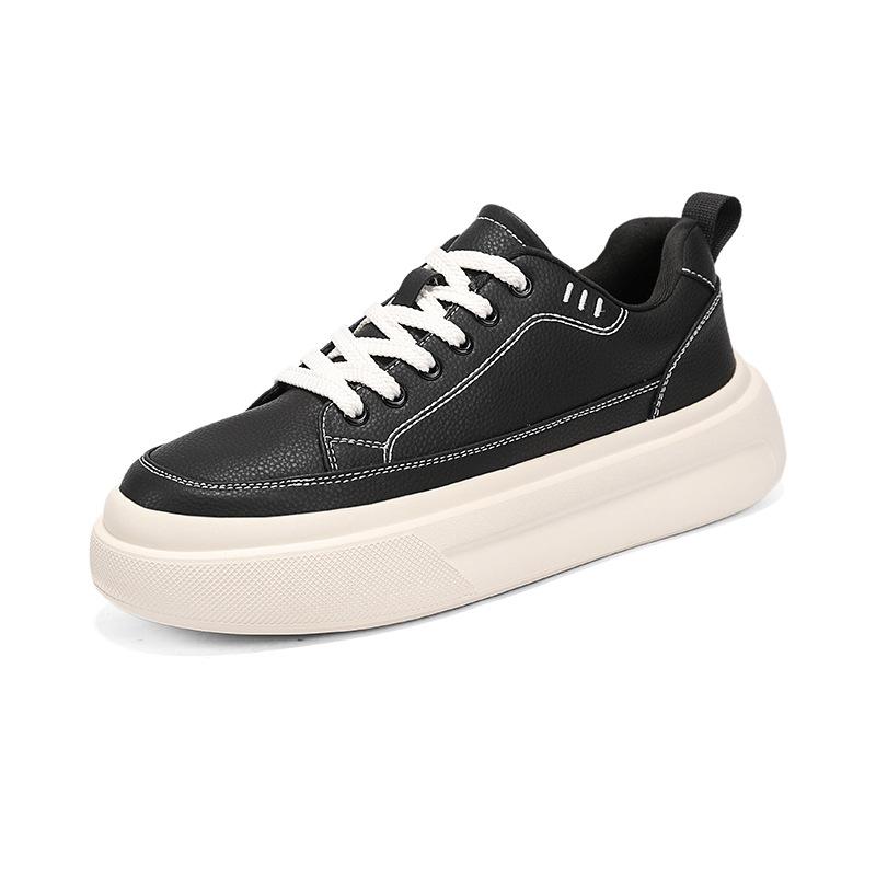 Weißer Hintergrund schwarze Oberfläche Herbst und Winter Samt neue Schuhe trendige Schuhe Board Schuhe flache lässige Lederschuhe