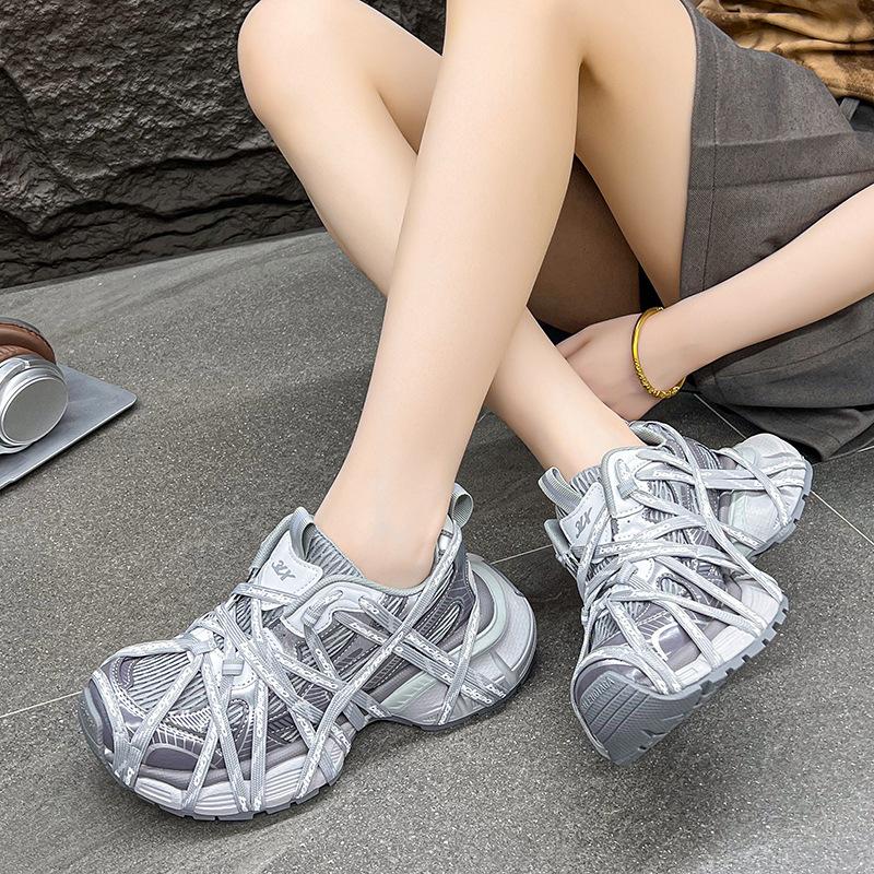 2025 New Paris Dad Shoes Women's Platform Spider-man Retro Heightening Old Catwalk Sports and Leisure Shoes Women