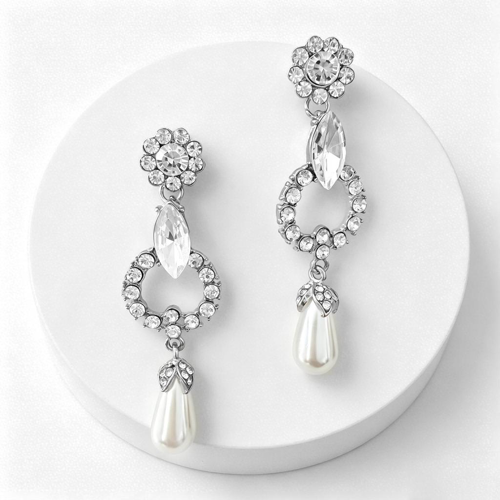 Elegant Silver-Tone Rhinestone Pearl Dangle Earrings - High-End Light Luxury Style