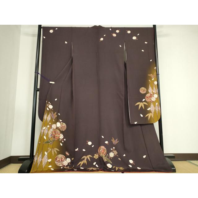 

Heiwaya Kimono - Luxurious long-sleeved kimono, origami crane and ball pattern, halo dyed, gold color, pure silk, masterpiece DABC3436az