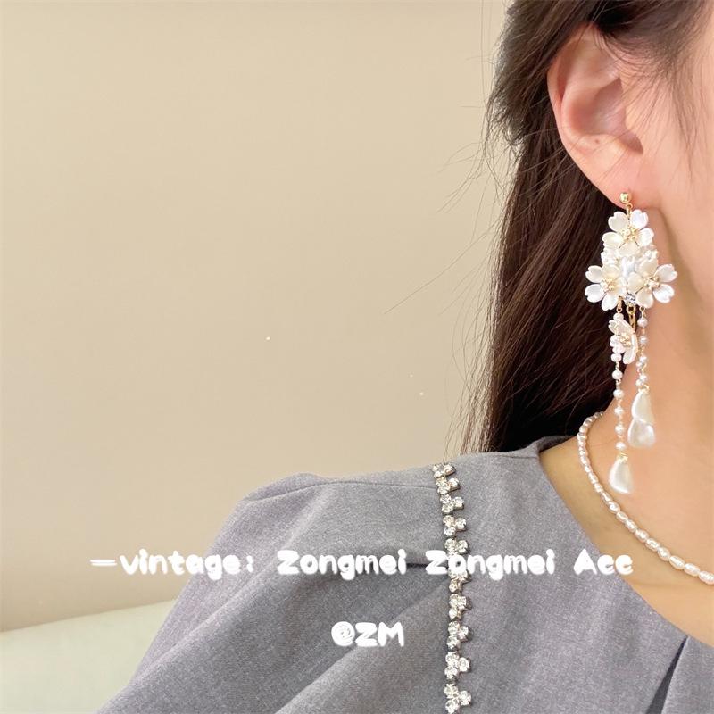 Luxury French Retro Gradient Floral Earrings for Women - Stylish Fairy-Inspired Accessories