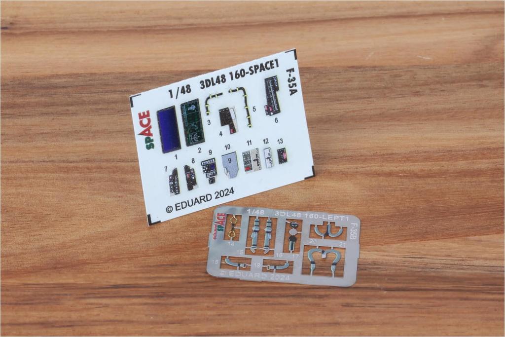 Eduard 1/48 Maßstab Lockheed Martin F-35B Lightning II Innenraum 3D Decal und Ätzteile Set (für Tamiya) Plastikmodell Abziehbilder EDU3DL48160