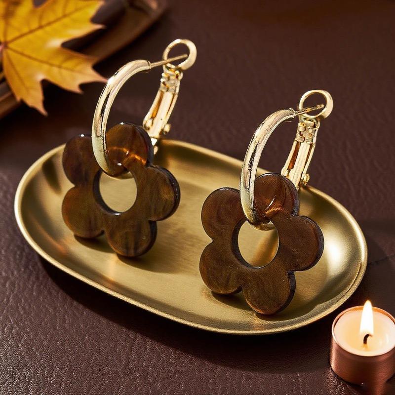 Modische Blume Ohrringe Damen Nischen Design Sinn Farbe Temperament Elegant Vielseitig Ohrringe