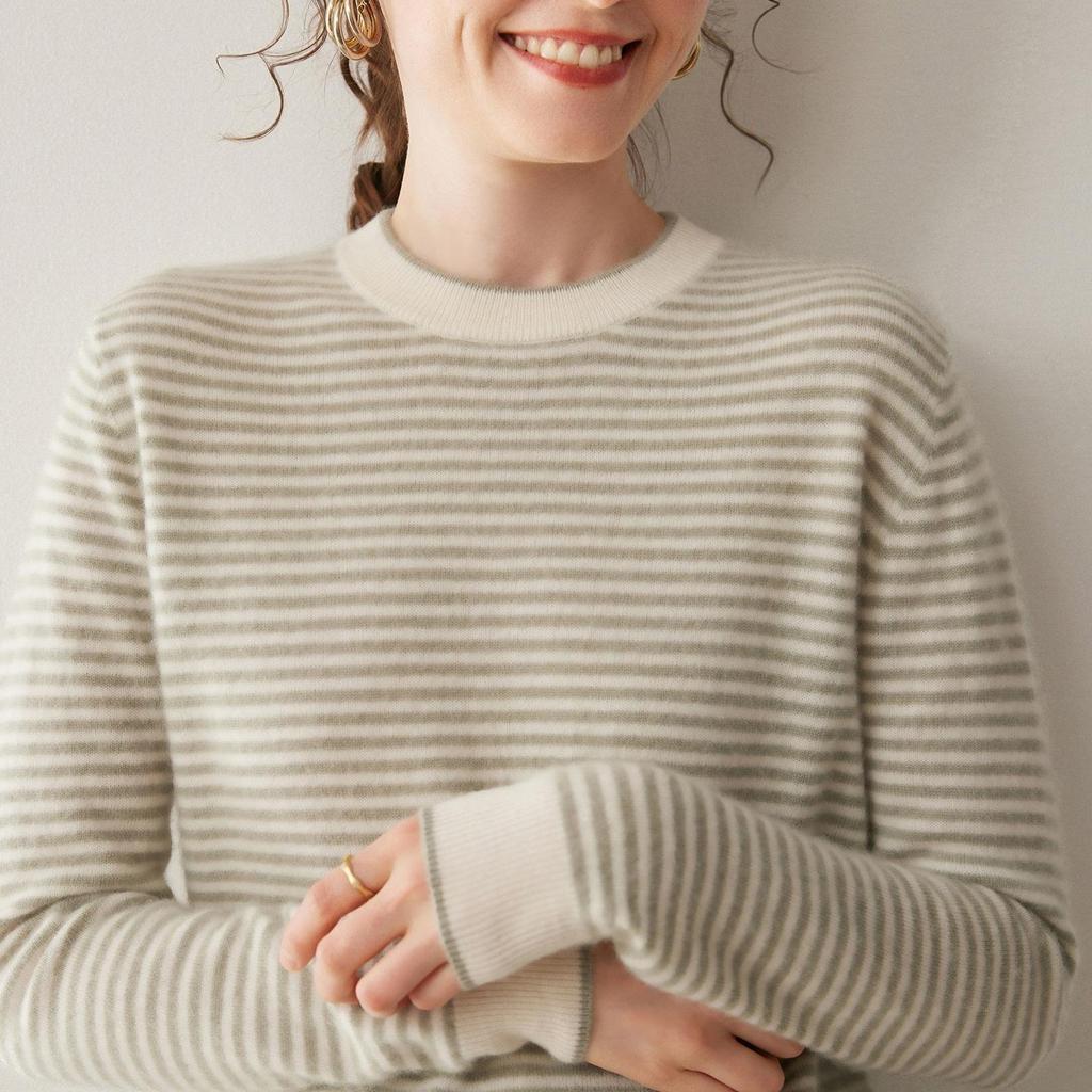 Women's Striped Cashmere Sweater - Long Sleeve, Loose Fit, Round Neck, Versatile Knitwear for Autumn/Winter