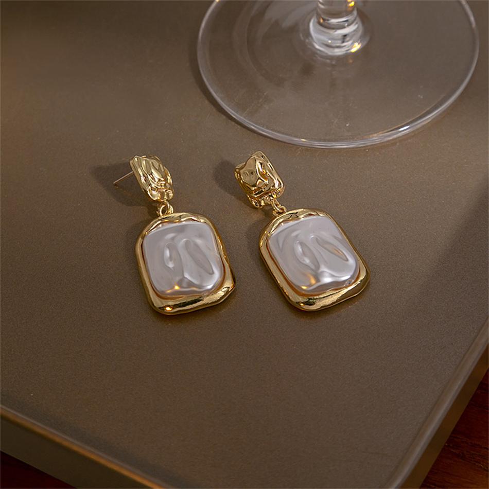 Geometric Folds Imitation Pearl Square Pendant Earring for Women Sweet Gift Simple Temperament Creative Jewelry Accessory