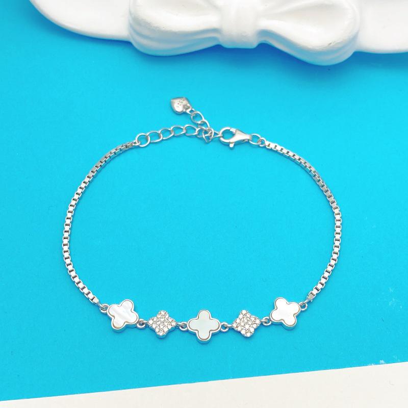 S925 Sterling Silver Mother-of-Pearl Four-Leaf Clover Bracelet - Light Luxury, Fashionable, Versatile S925 Silver