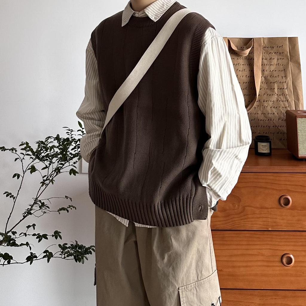 Japansk Retro Herr- & Damstickad Rundhalsad Väst för Lager på Lager Höst & Vinter