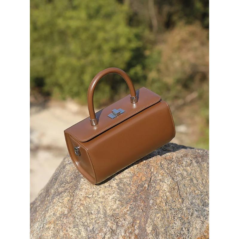 Echte Leder Damen Handtasche Luxus Design Rindsleder Umhängetasche Für Damen 2026 Fashi Pendler Crossbody Kleine Quadratische Tasche