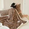 Verdickte Milchfleece-Decke Katze Cartoon Webetikett Lammfleece Sofa-Decke Büro Mittagspause Decke