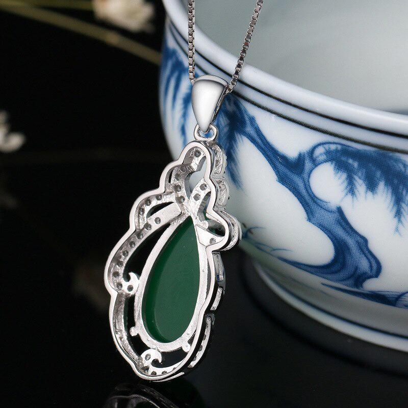 Dámský náhrdelník Tancise 925 ze sterlingového stříbra se smaragdovým zirkonovým přívěskem ve tvaru kapky na svatební šperky