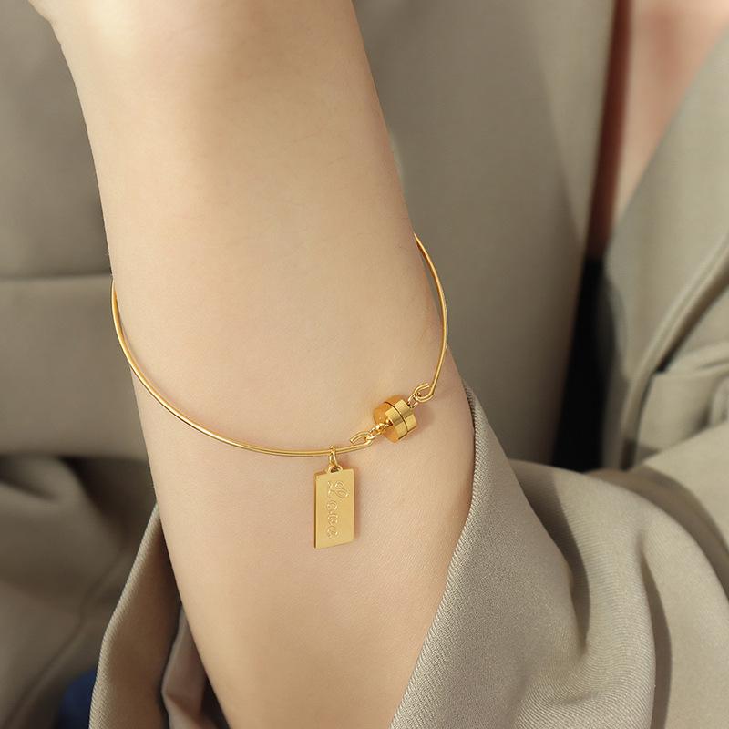 

Браслет в японском и корейском стиле с геометрическими квадратными пластинами - Ювелирные изделия из титановой стали для девочек и лучших подруг