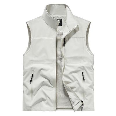 Men's Plus Size Multi-Pocket Breathable Vest for Spring and Autumn