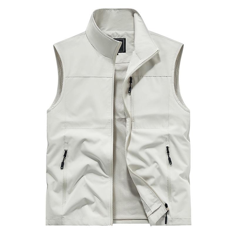 Men's Plus Size Multi-Pocket Breathable Vest for Spring and Autumn