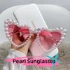 Heart Shaped European And American Frame Pearl Sunglasses Women'S Beach Peach Heart Sunglasses Fashionable Commuting Glasses