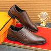 New Outdoor High QualityClassic Pointed Toe Non-Slip  Lace-Up Lightweight Soft BottomWalking Shoes for  Men Casual Shoes Leather
