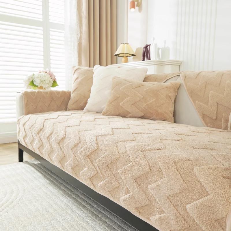 

Plush Sofa Cushion Cross-Border Non-Slip And Dirt-Resistant High-End Seat Cushion Winter Thickened Sofa Cover, Backrest Towel Cover Cloth 70*70cm