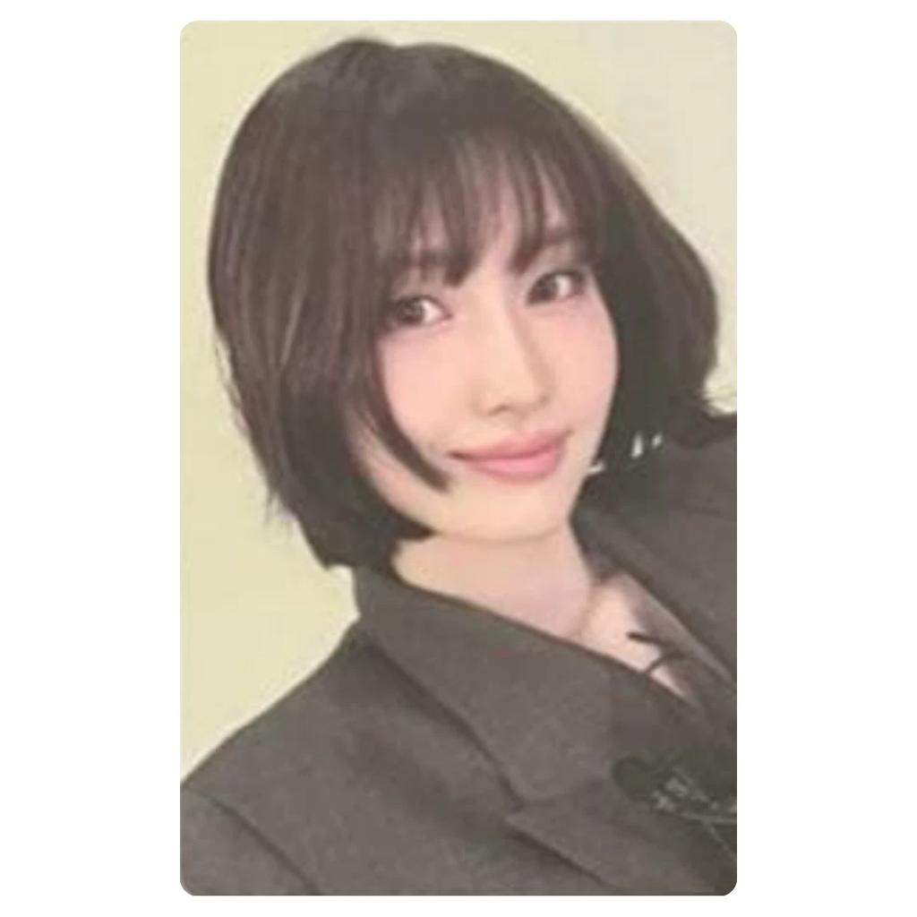 TWICE CARD FOTO SEZONUL SALUTĂRILOR 2026 OFICIAL JYP Fani