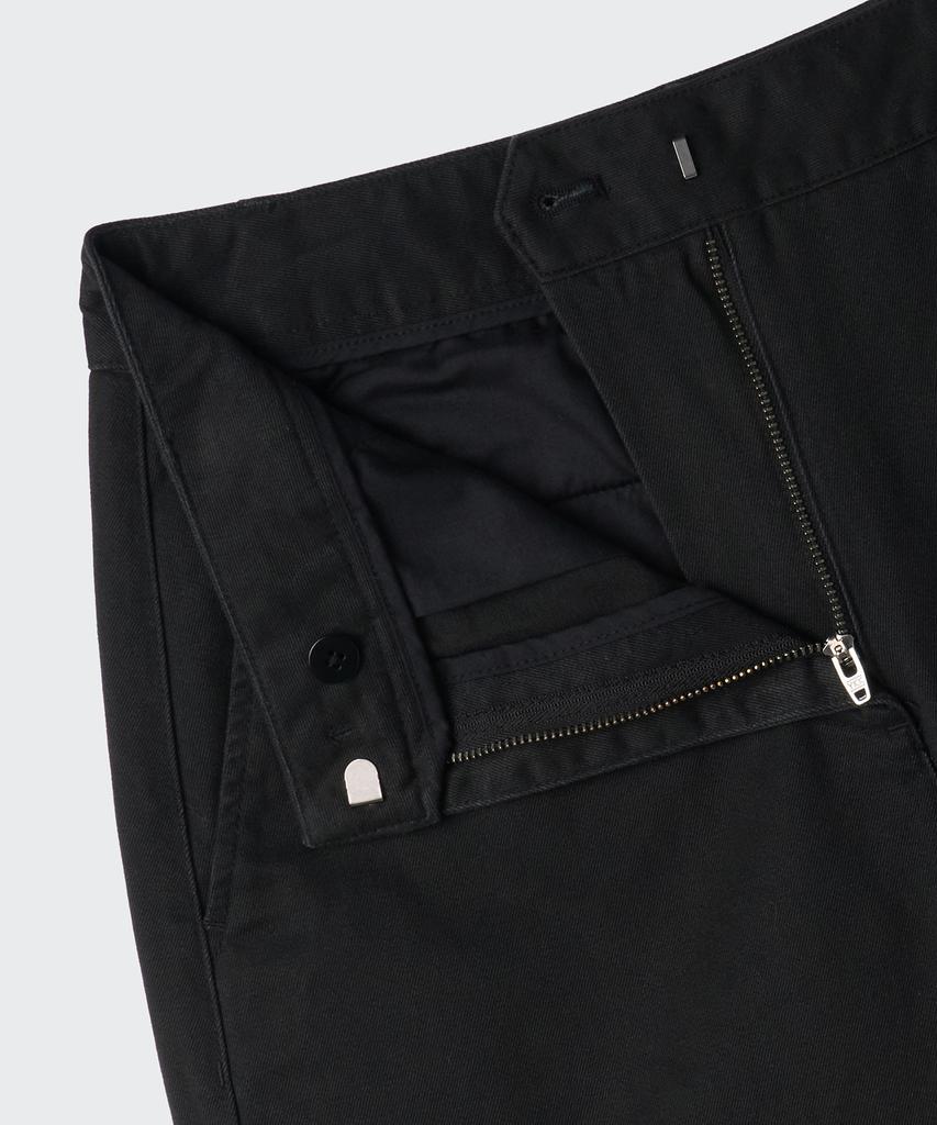 MUSINSA STANDARD WOMAN Curved Chino Pants [Black]