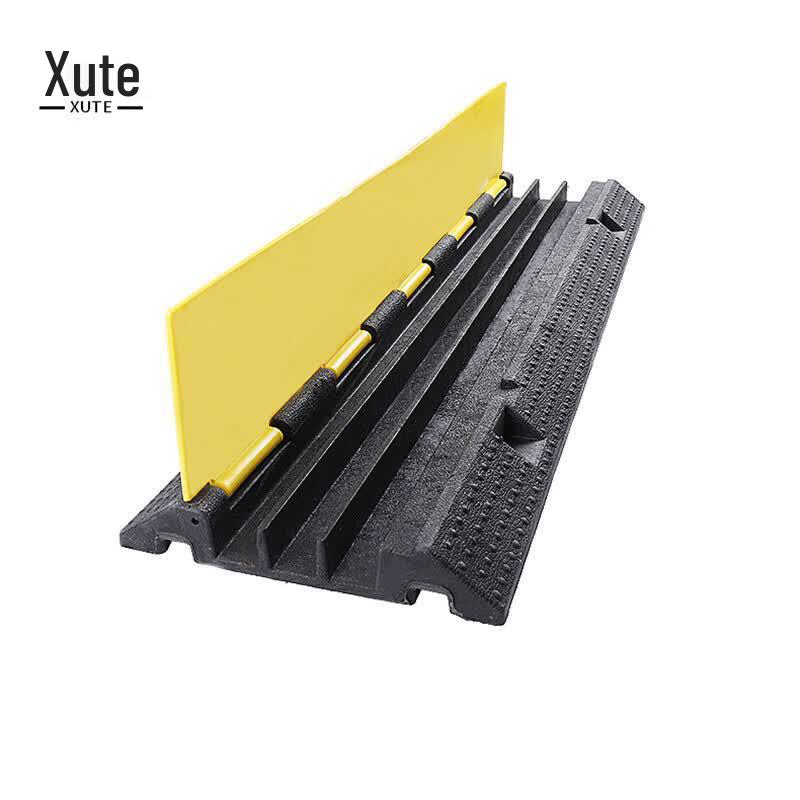Beifute 3-Channel Cable Protector Ramp