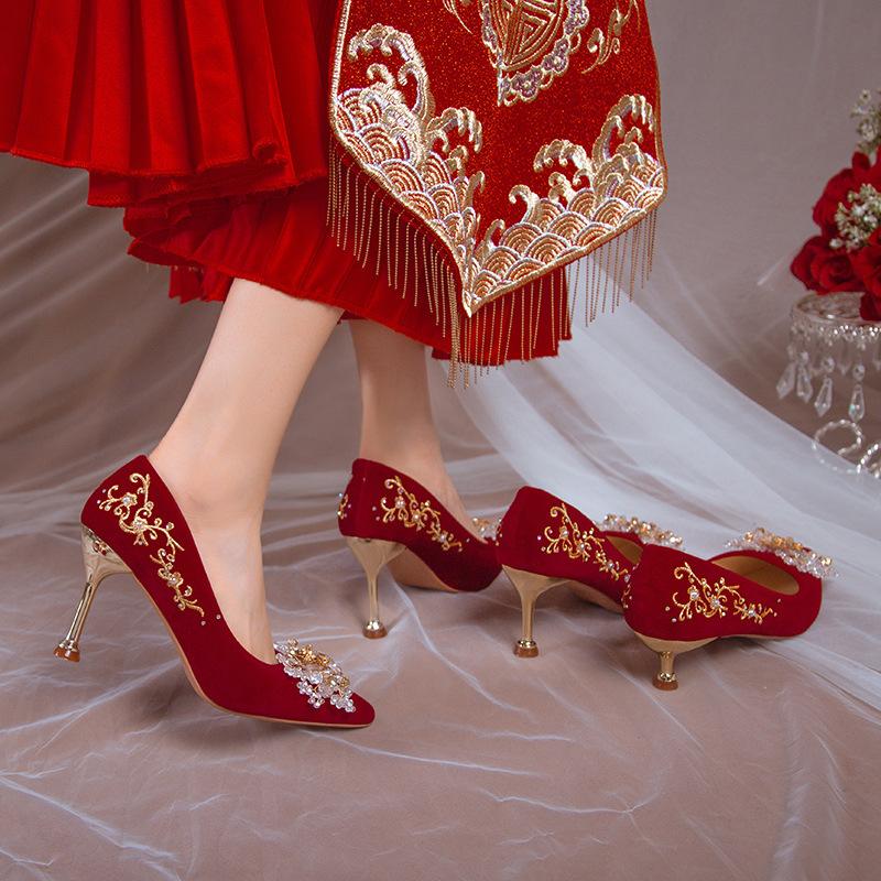 Red wedding shoes autumn new wedding dress Xiuhe two wear bridal shoes multi-heel high-heel single shoes