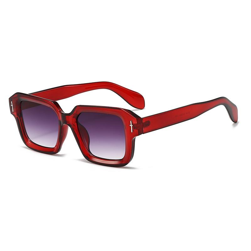 European and American vintage square frame sunglasses with new rivet design are simple and stylish UV-blocking sunshades