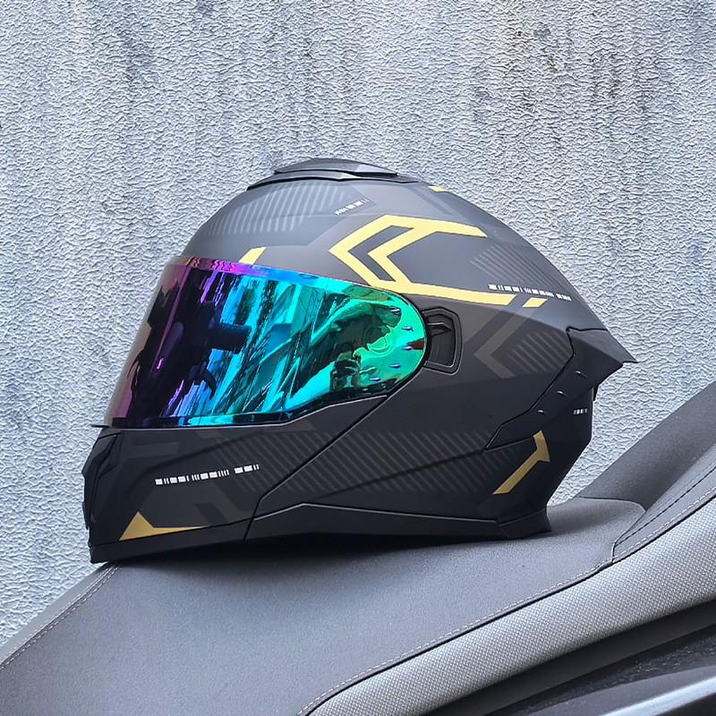 DOT ECE Certified Full Face Motorcycle Helmet Men Women Flip-Up Design ABS Shell All Season Use