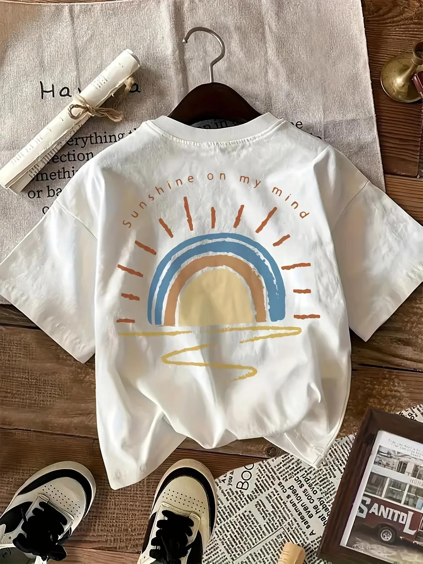 Graffiti Sunshine Print Round Neck Short Sleeve Tshirt Casual And Simple Style Suitable For Summer Unisexs Casual Wear S