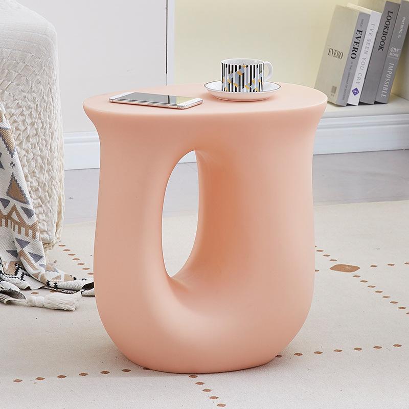 Nordic Coffee Tables Small Side Table Decoration Accessories Cute U-shapped Design Portable Living Room Furniture Self-contained