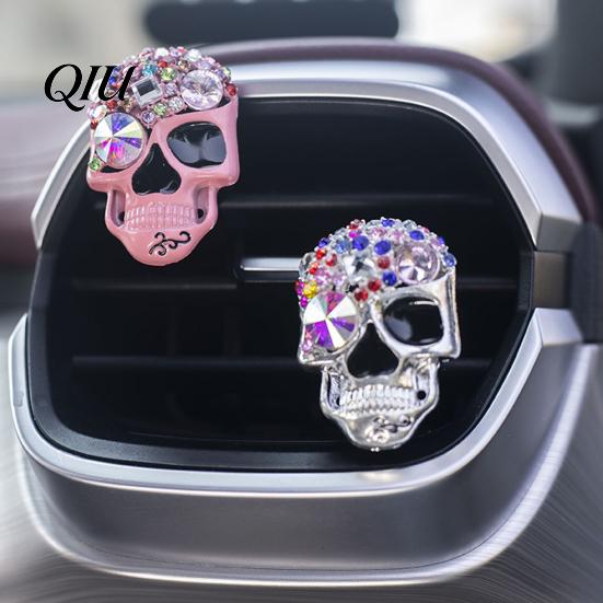 Luxury Rhinestone Car Clip Bling Skull Vent Clips, Diffuser Clip, Shiny Alloy Perfume Holder Air Conditioner Decoration, Funny Auto Interior
