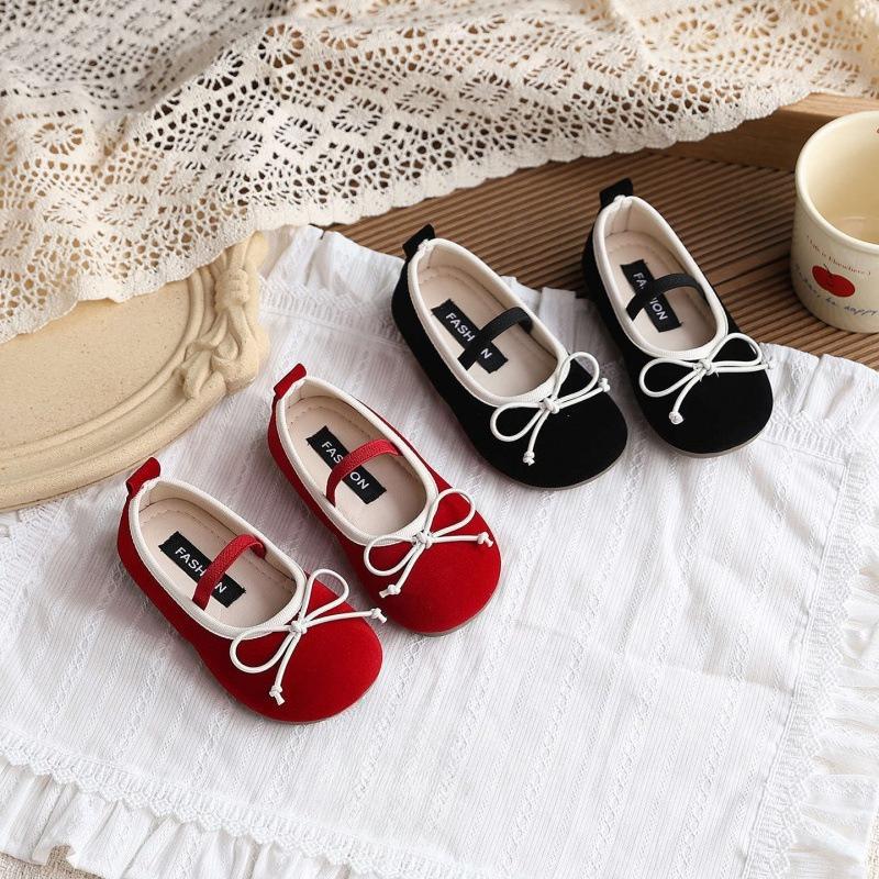 Anti-slip Vintage Shoes - New Style Girls' Shoes with Soft Soles