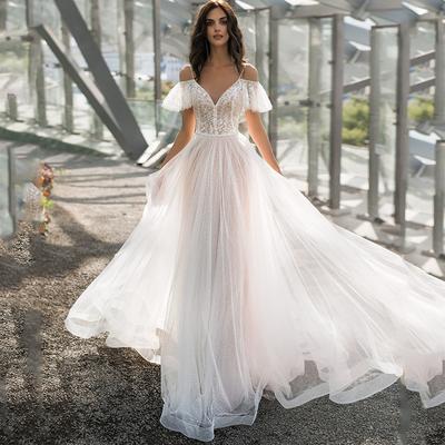 The New Large Wedding Dress Is Slim, Fat with Shoulder Length, Lace Flowers and Straight Shoulder Women