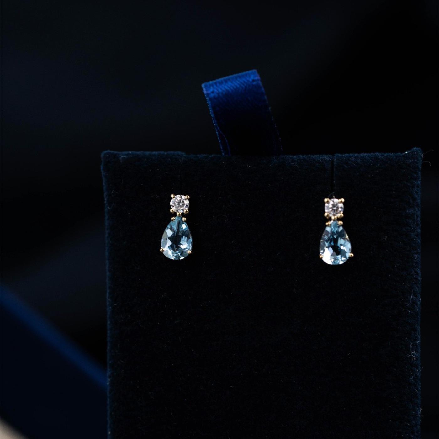

S925 Sterling Silver Plated 14K Gold Water Droplet Blue Zircon Earrings Light Luxury Trendy Fashionable Earrings for Women Gold