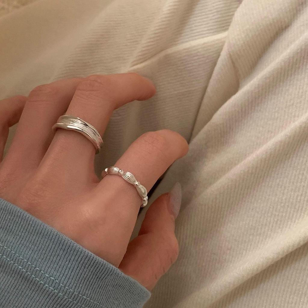 Koreanischer 925 Sterlingsilber Geometrischer Ring: Nicht verblassend, vielseitig, verstellbar, glänzendes Finish für Frauen.