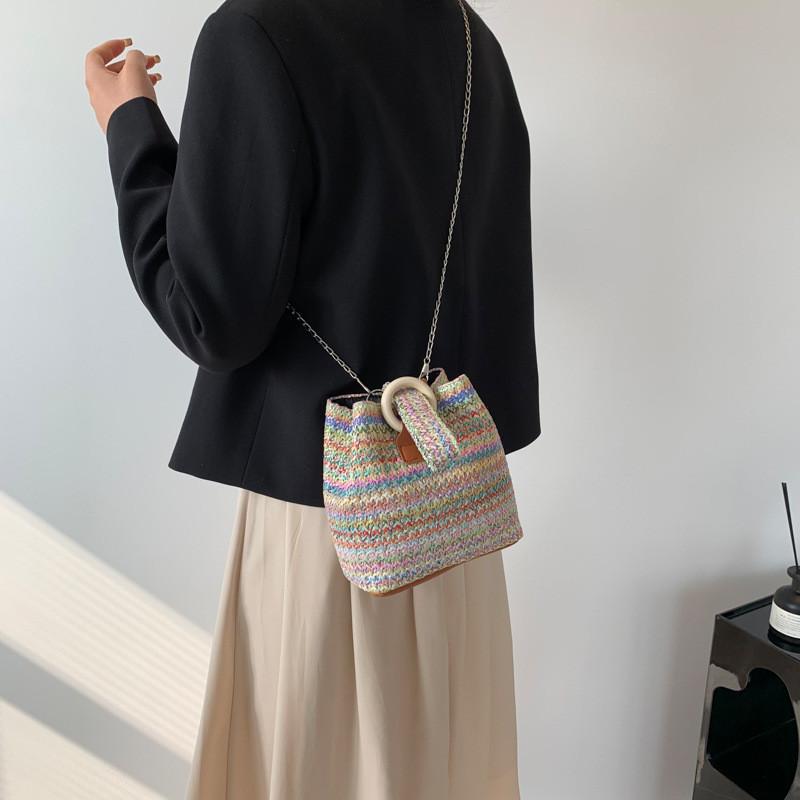 Women's Fashionable Chain Strap Bucket Bag For Daily Outfits