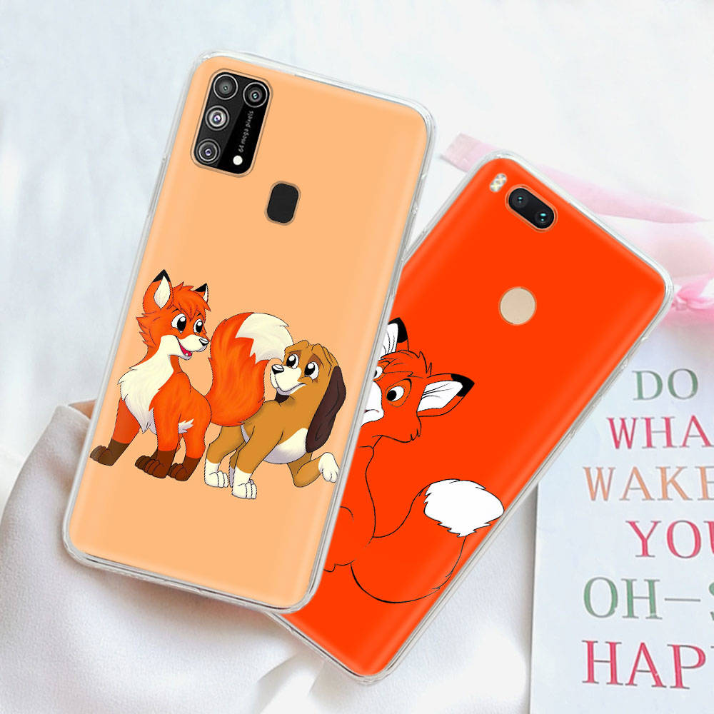 

Чехол для Xiaomi Redmi Note 13 VIVO Y20 Tecno Pova Samsung S24 Realme C3 OPPO F11 Moto E32 Infinix iPhone 15 Лиса и гончая