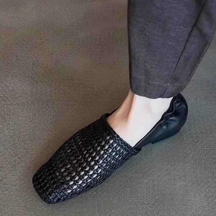 Sheepskin version~ retro one-pedal woven hollow breathable single shoes, children wear genuine leather square head versatile flats
