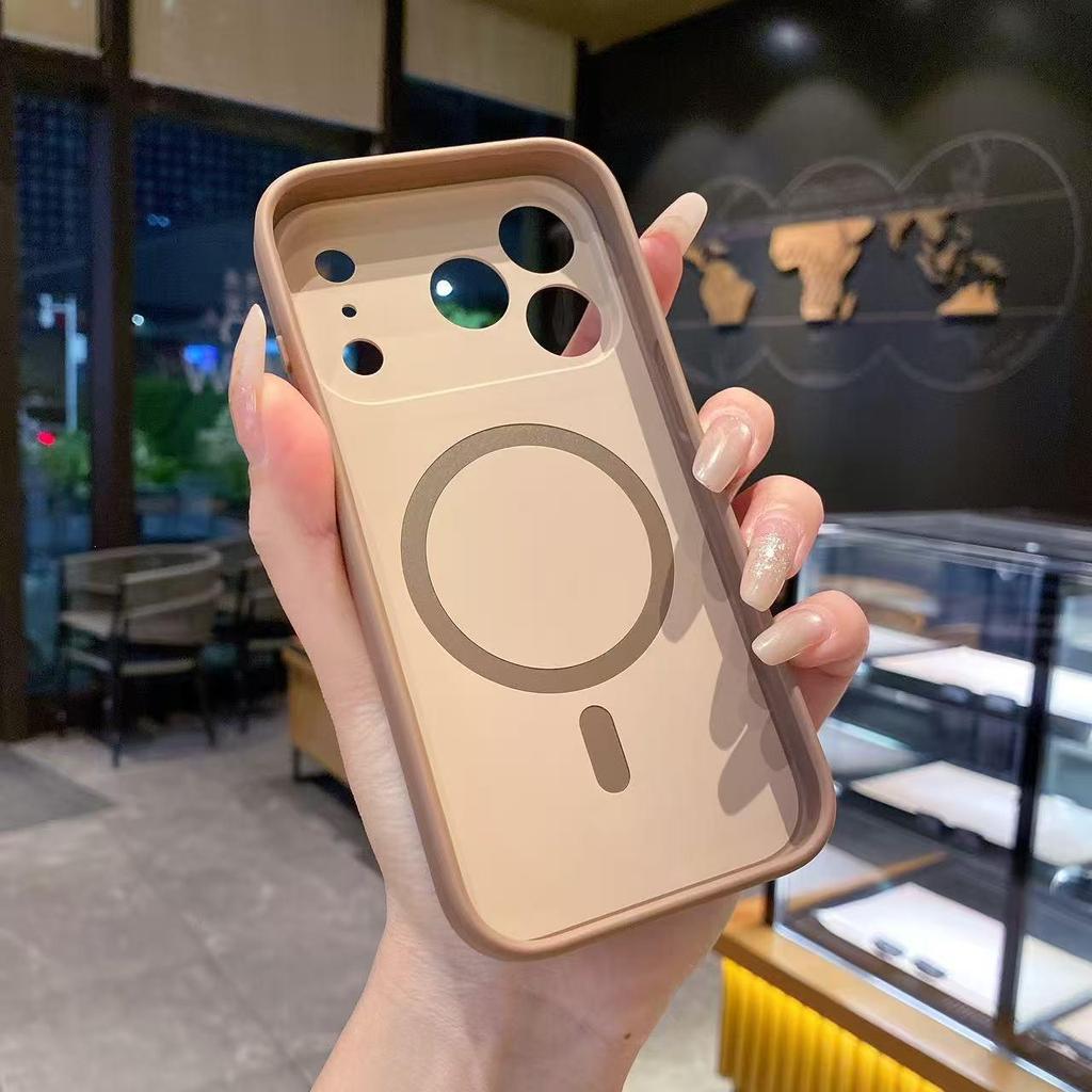 Two-Tone Soft-Touch Magnetic Case for iPhone 17Pro/16Pro Max - 14/15P Contrast Edition