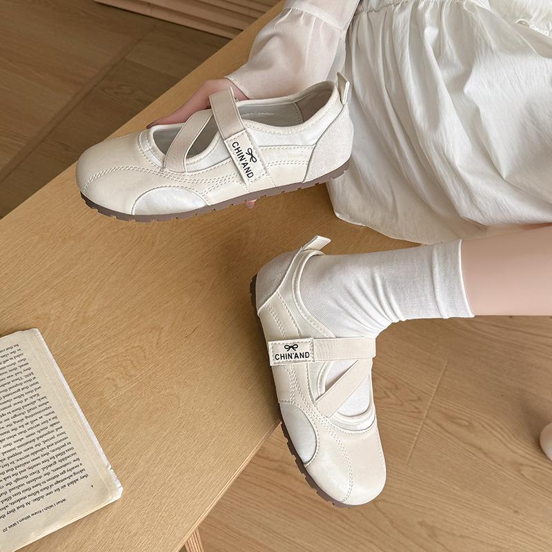 Large Size Women's Shoes Size 41-43 Fairy Style Mary Jane Shoes Female Cross Strap Small Leather Shoes with Skirt Flat Shoes